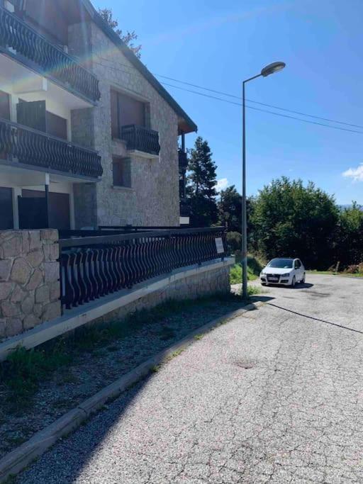Апартаменты Superbe Terrasse, Renove, Wifi Фон-Ромё Экстерьер фото