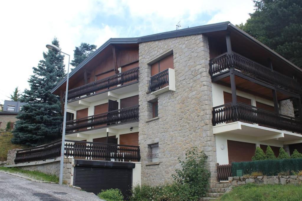 Апартаменты Superbe Terrasse, Renove, Wifi Фон-Ромё Экстерьер фото